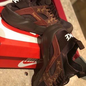 LV NiKe Huraches